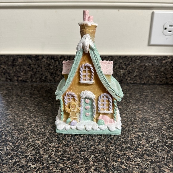 Other - Christmas Pastel Glitter Gingerbread House